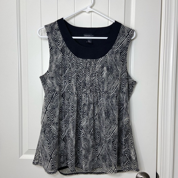 NWOT Rafaella‎ women’s black white pleated sheer lined sleeveless blouse large - Picture 1 of 6